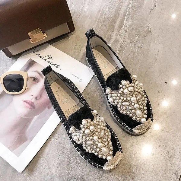 

2020 women's flat shoes ballet shoes breathable pointed women's soft women large size (35-43, Black