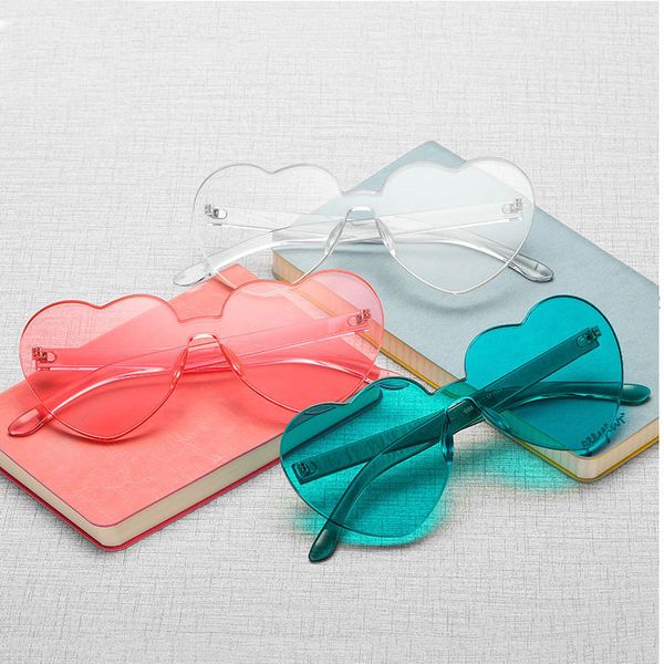 

conjoined transparent jelly color heart-shaped for 2020 men and women with hearts sunglasses