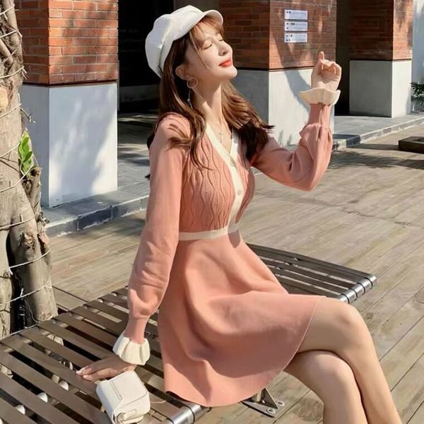 

2021 new spring button knitted mesh party elegant with low-necked v couture high a line dressed y251 szz1, Black;gray