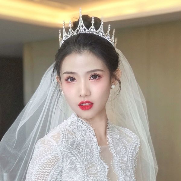 

bridal белого свадебный головной убор 2020 нового лицо короны круглых ювелирный три куска набора, Silver