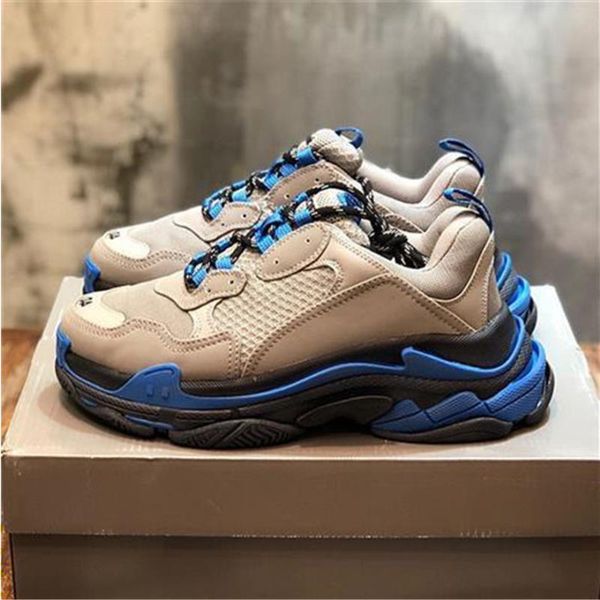 

2022 paris s casual designers platform men womens women mens luxurys triple 17fw all white speed black sneakers vintage shoes pink outd seol