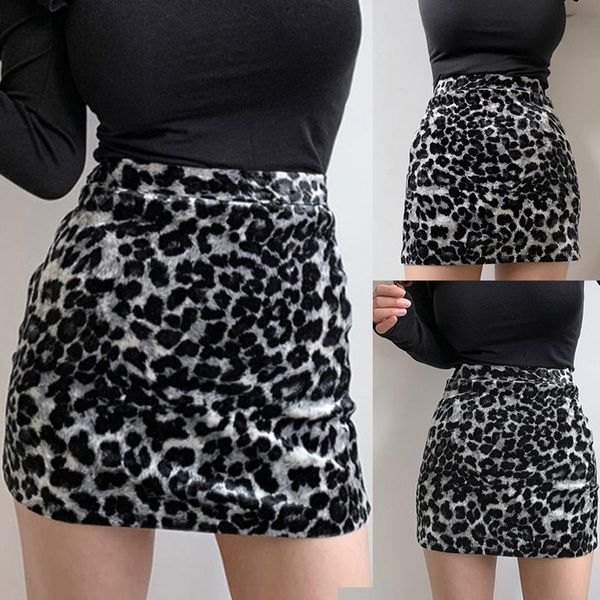 

kili women's fashion leopard print velvet print bag hip skirt black