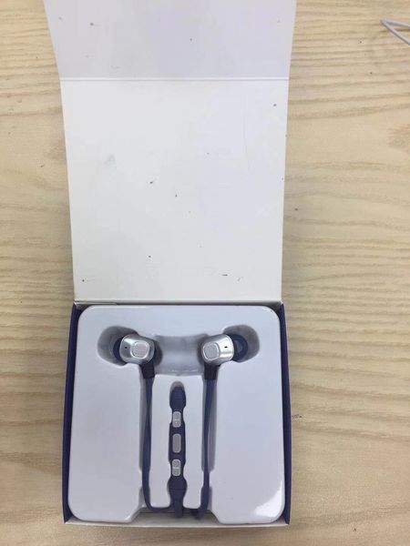 

eo-ia510 stereo earbuds headphones headset earphone microphone for samsung s8 s9 s9plus note8 note9 with retail packaging box