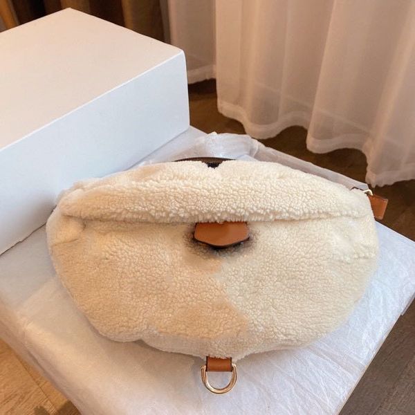 

2021 teddy luxury designer lamp cashmere fashion women and men cross body bags letter plain floral artwork hobos pocket chest pack handbags