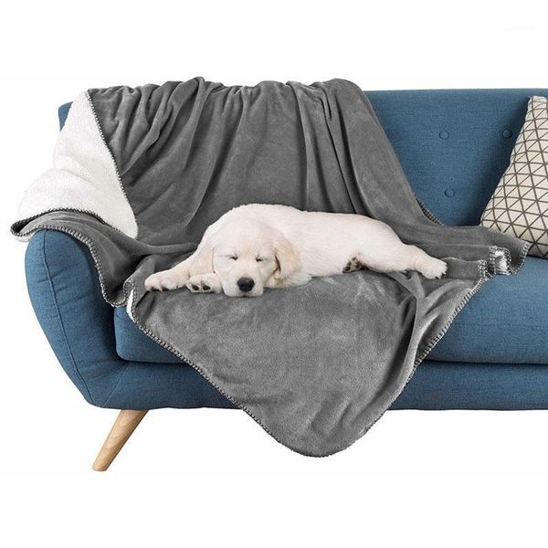 

waterproof flannel blanket coral fleece bedspread double-layer blankets portable blanket woolen sherpa weighted pet1