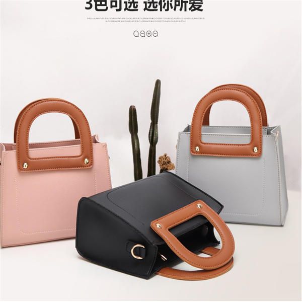 

the factory's direct selling women's bag 2020 new korean women's small square bag cross-border sourcing hand-carried single-s, Black;red
