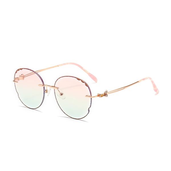 

prevention blu-ray new sunglasses can reduce the burden of strong light, block harmful light and protect against radiation 810, White;black