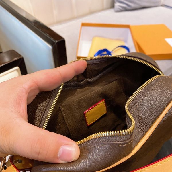 

purse heart bag quality mini bag women's leather high letter fashion real handbag 22cm inesl, Red;black