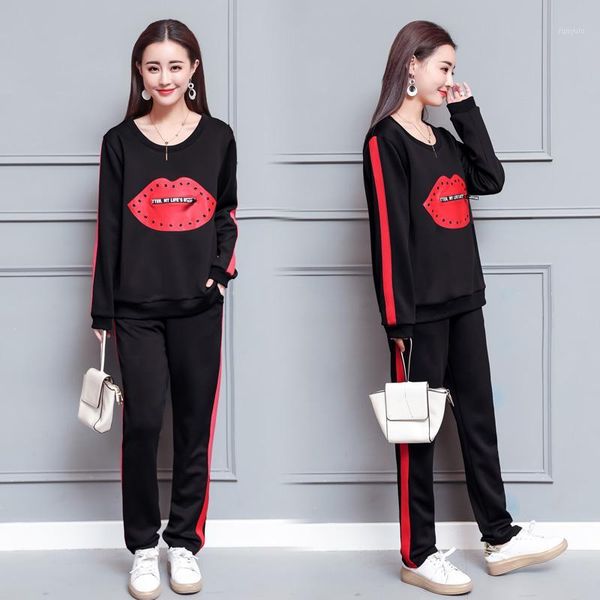 

2019 spring women's fashion large size red lips applique two-piece sets female plus size black crop with pants suits 51, White