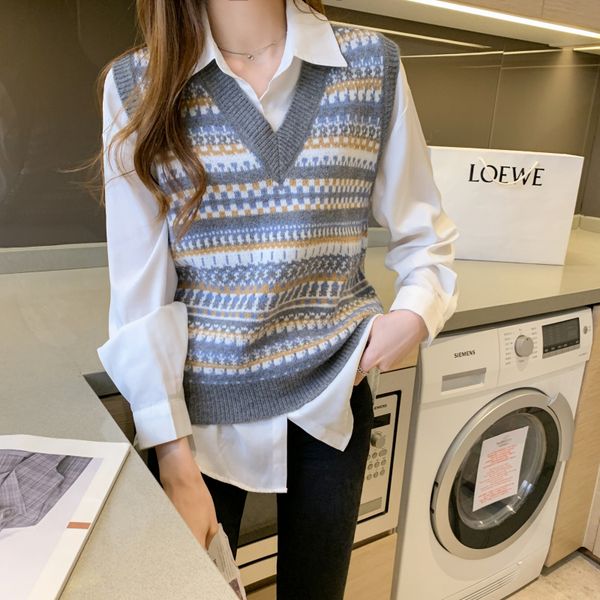 

vest sleeveless sweater retro v-neck knitted women's sweater autumn winter new korean loose wild sweater 201130, White;black