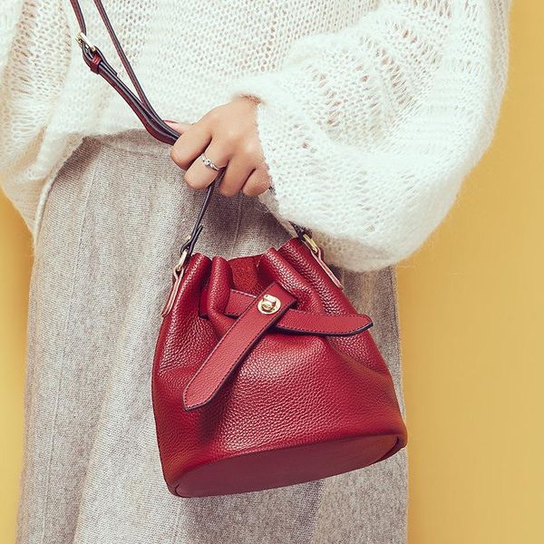 

new woman handbag fashion simple temperament single shoulder messenger bag leather layer cowhide bucket bag female