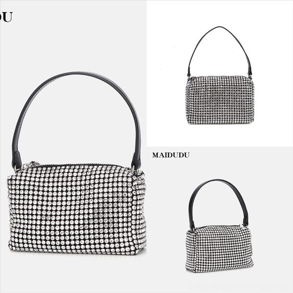 

tqiax retro crocodile capacity frosted handbag big winter luxury alligator shoulder bolsa chains pure color fall handbag mart pattern