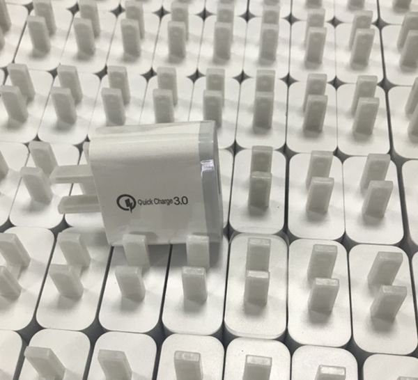 

10pcs with packaging charging head single port qc3.0 high pass quick charging 5v / 9v / 12v smart phone charger white for usa