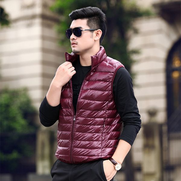 

autumn and winter 2020 light down vest for men, Black;white