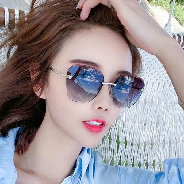 

big sunglasses face women's anti ultraviolet show thin round face personalized glasses 2019 new fashion korean version gm polarized, White;black