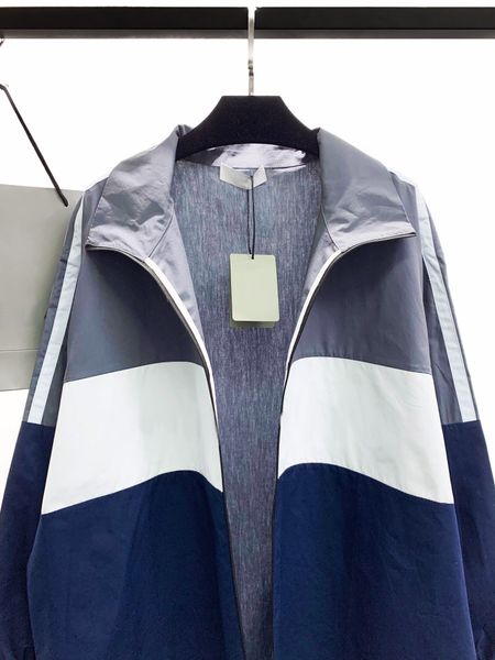 

mens outdoor jacket outerwear letter pattern windbreaker contrast color jackets men coat new arrival for spring autumn sale, Black;brown