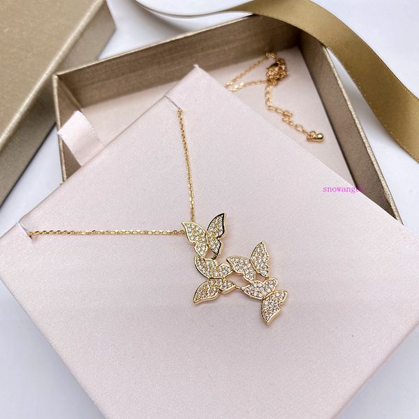 

2021 four butterfly pendant necklace female earrings set clavicle chain simple ins butterfly necklace 925 silver needle temperament