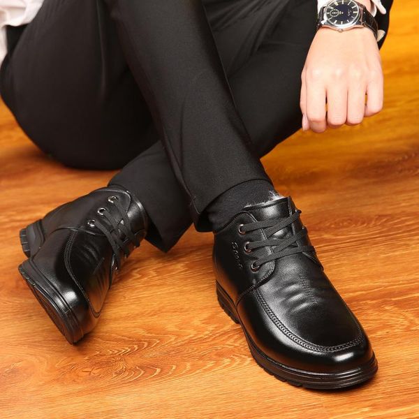 

аа 02 новые виды спорта и отдыха обувь безопасности людей 19 осени / зима новых легких ботинки работы против взлома проколостойкой спецобуви, Black;white