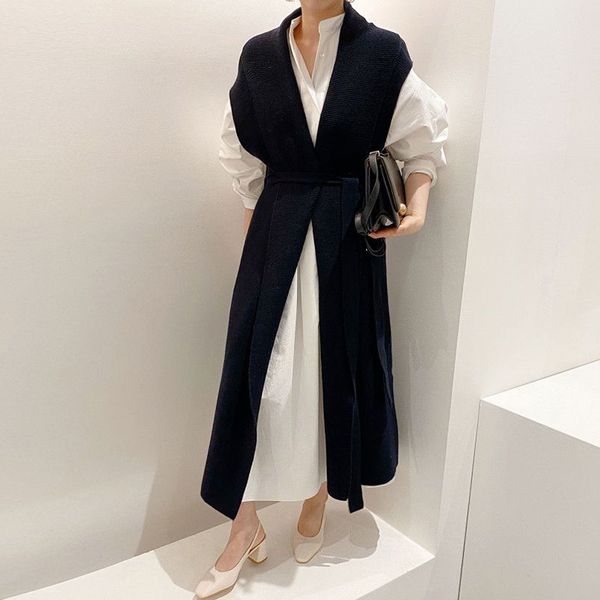 

2021 new female chic style two solid pieces black stripes open point vest white collar puff shirt dress autumn du28, Gray