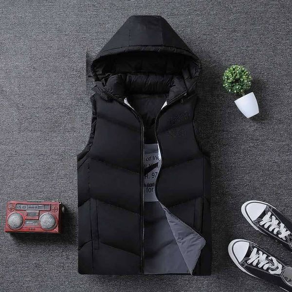 

mens down vest with map embroidery 2020 new mens down coat winter boys sleeveless jackets wearable on both sides active new clothes, Black