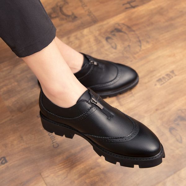 2020 novo outono estilista sapatos de couro apontado plataforma de dedo do pé coreano sapatos de moda britânica tendências de negócios respirável terno formal mens 68239