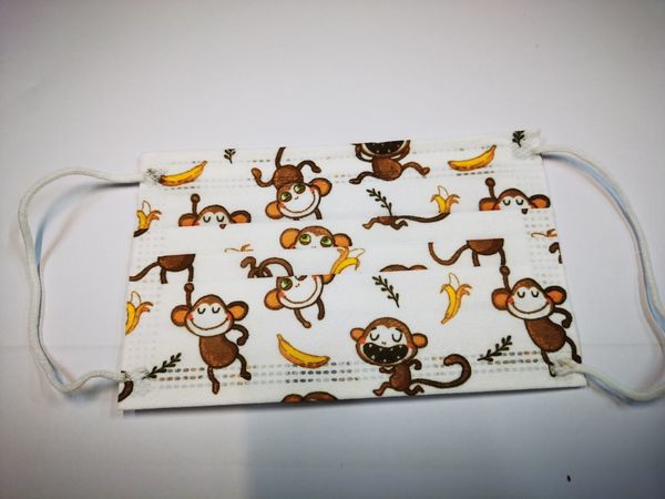 

fashipn kids cartoon disposable face children mask with elastic ear loop 3 ply breathable for dust air anti-pollution desinger 6 n4aq8