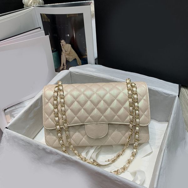 

new pearlescent chain flip bag twist open and close 112 with a sliding chain one shoulder slant at will switch very delicate fashion joker