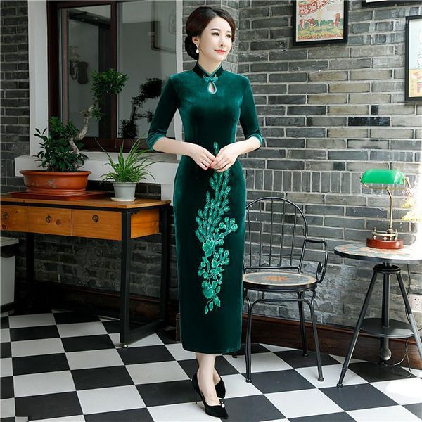 

women chinese traditional dress novelty large size 3xl-5xl slim dresses velour long cheongsam velvet classic vestidos1, Red