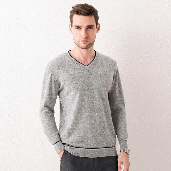 

2020 autumn and winter new style 100% wool sweater men's v-neck pullover fashion plus size knitted cashmere sweater, White;black