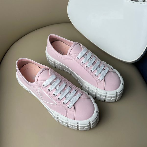 

2022 women designer pink casual shoes gabardine classic canvas sneakers brand wheel lady stylist trainers fashion platform solid heighten lo, Black