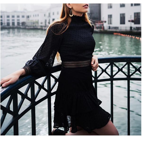 

2021 haute couture, beautiful cake dresses, bubble sleeves, Black;gray