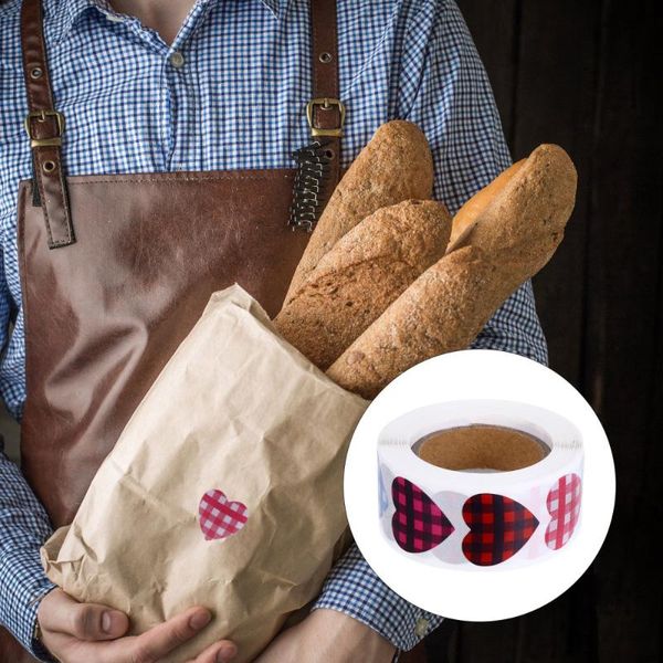 

1 roll diy self-adhesive sealing sticker wedding heart-shaped label stickers