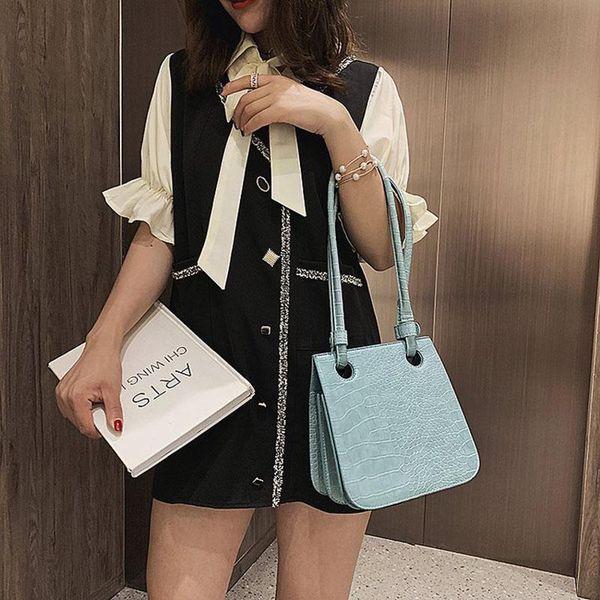 

women's designer satchel bags 2020 fashion new pu leather women vintage crocodile pattern shoulder messenger bag