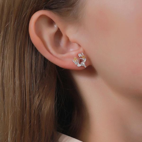 

stud fashion earrings for women deer elk head lovely animals creative christmas jewelry gifts the years, Golden;silver
