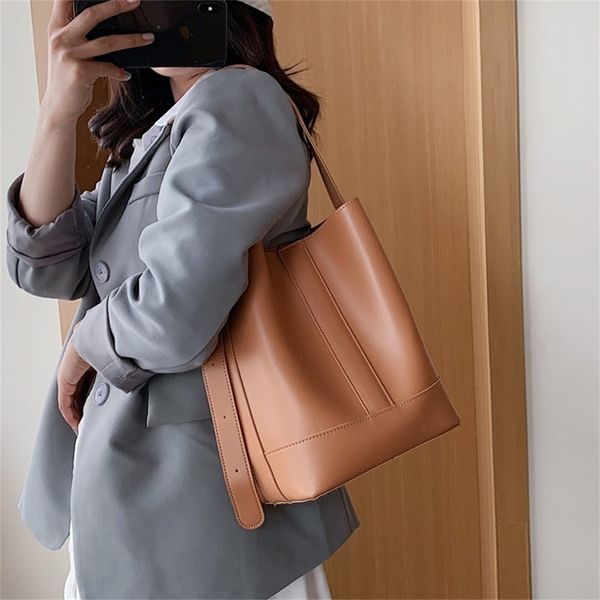 

casual bucket bag for women designer wide strap shoulder bags luxury pu leather crossbody bag large capacity totes female purses