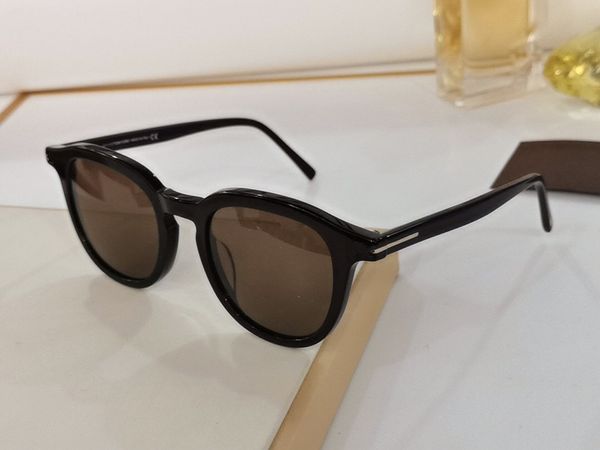 

816 sunglasses ladies fashion trend simple retro style anti-ultraviolet lens round frame watch case, White;black