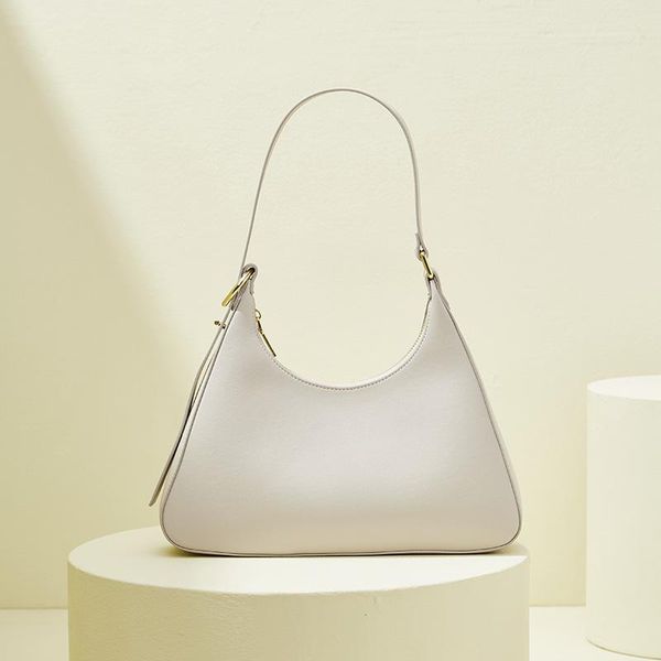 

2020 summer new korean version underarm bag female baguette tote bag leather handbag niche design shoulder female
