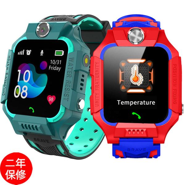 

new touch screen phone, p taking and positioning smart children's phone watch