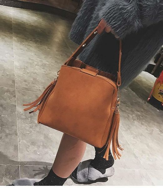

2020 scrub women bucket bag vintage tassel messenger bag retro brand design shoulder simple crossbody tote