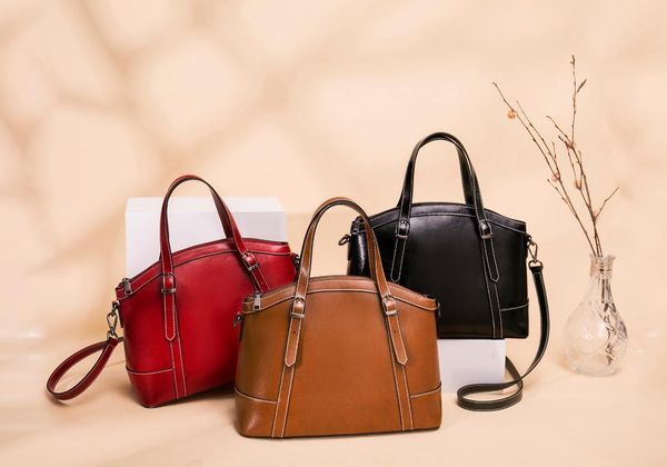 

ретро мода женщины сумочку масло-воск коровьей сумки на ремне новый дизайн женский дорожная сумка большой емкости cross body