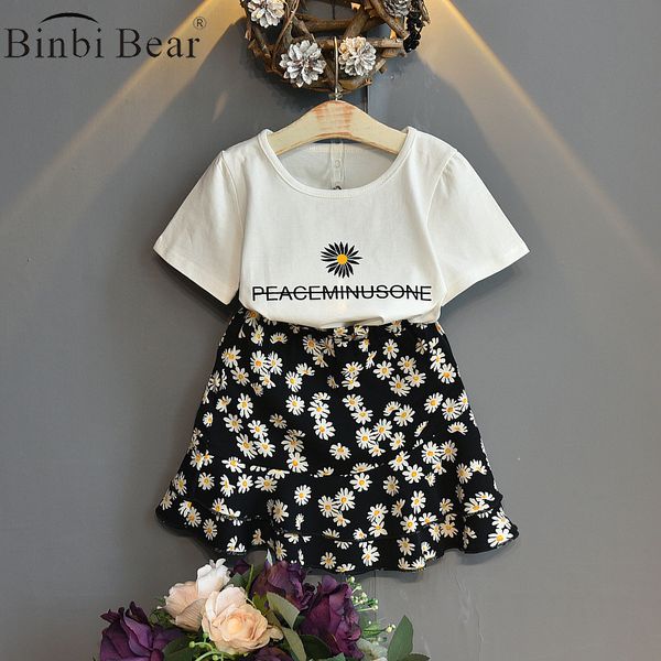 

girls' summer suit new 2021 arrivals short sleeve letter t-shirt two piece daisy pleated skirt children's korean clothing baby kid, White
