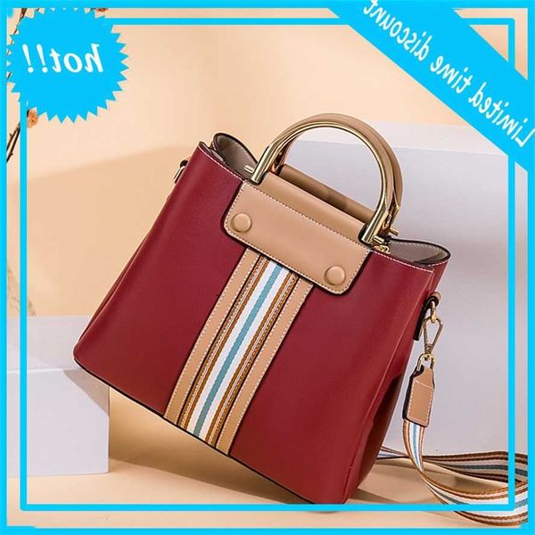 

2020 new fashion leather women's wind color contrast versatile portable one shoulder messenger bag