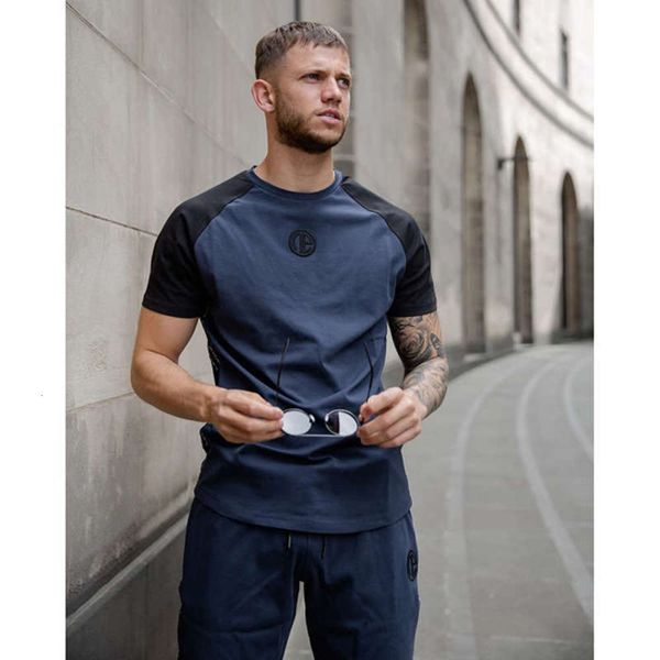 

sports muscle brothers men's fitness new suit t-shirt short sleeve capris set running shorts, Gray