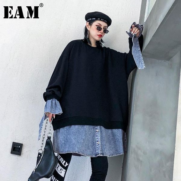 

eam] loose fit black denim irregular long sweatshirt new round neck long sleeve women big size fashion tide spring 2020 1y706