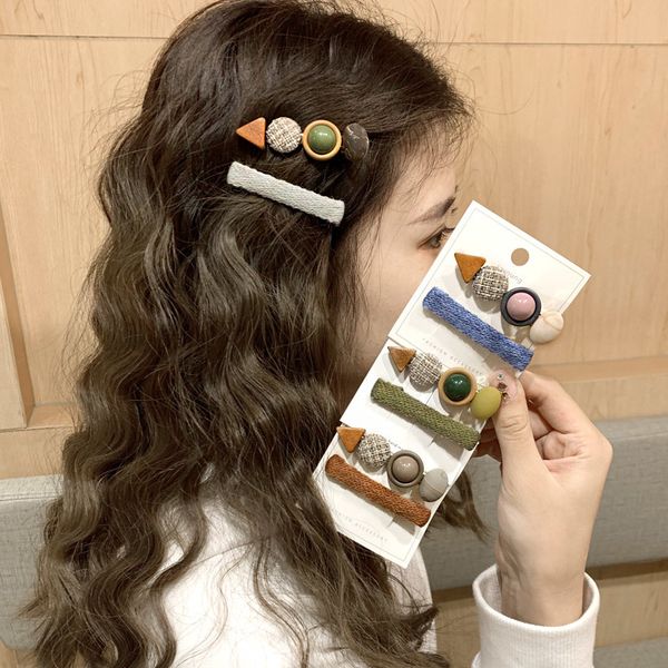 

two piece net red hairpin temperament headdress korea sweet bangs edge simple girl duck beak clip