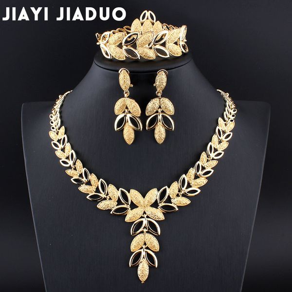 Jiayijiaduo ювелирные изделия наборы свадебного кристалла сердца мода свадебные африканские золотые цветные ожерелье серьги браслет женские партии наборы Y200602