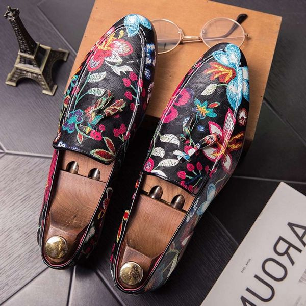 

air diamond brand autumn printed doudou men's 46 hair stylist shoes size 47 one foot lazy driving, White;red