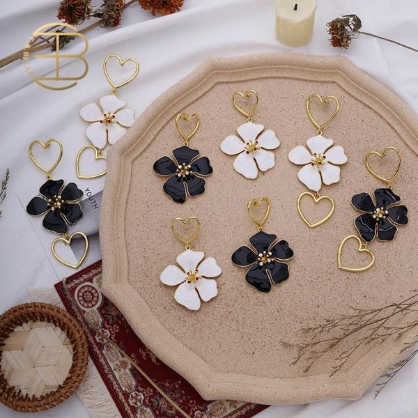 

2020 new bohemian fashion black white flower hollow heart long dangle earrings party's froal statement earrings for women, Silver