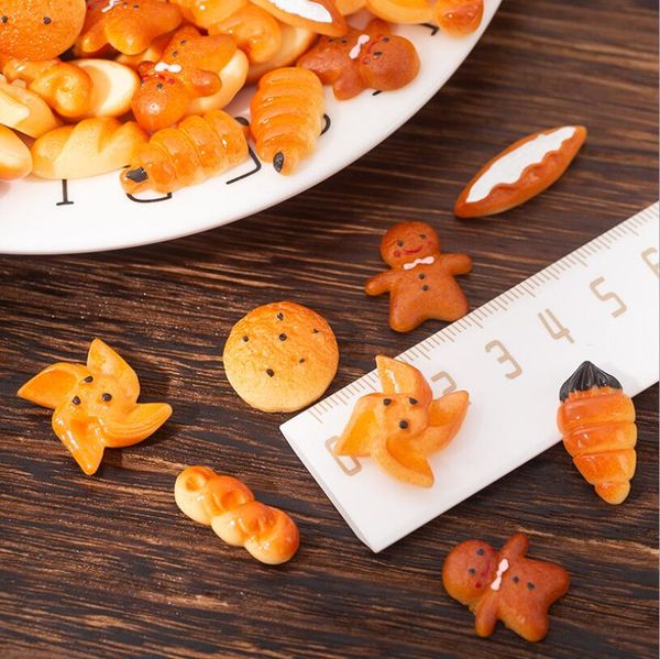 

craft tools diy resin accessories simulation food bread biscuit baking cartoon chocolate cream gutta percha mobile phone shell patch