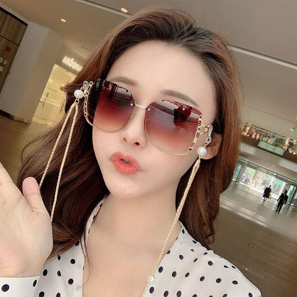 

2020 new arrival square fashion sunglasses women classic vintage brand designer sun glasses street shopping gafas de sol mujer, White;black